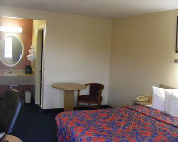 Q Lodging Extended Stay San Antonio Bagian luar foto