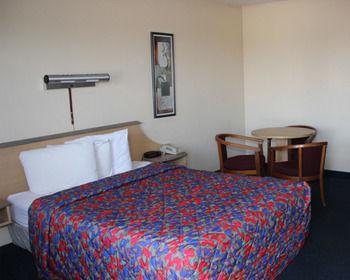 Q Lodging Extended Stay San Antonio Bagian luar foto